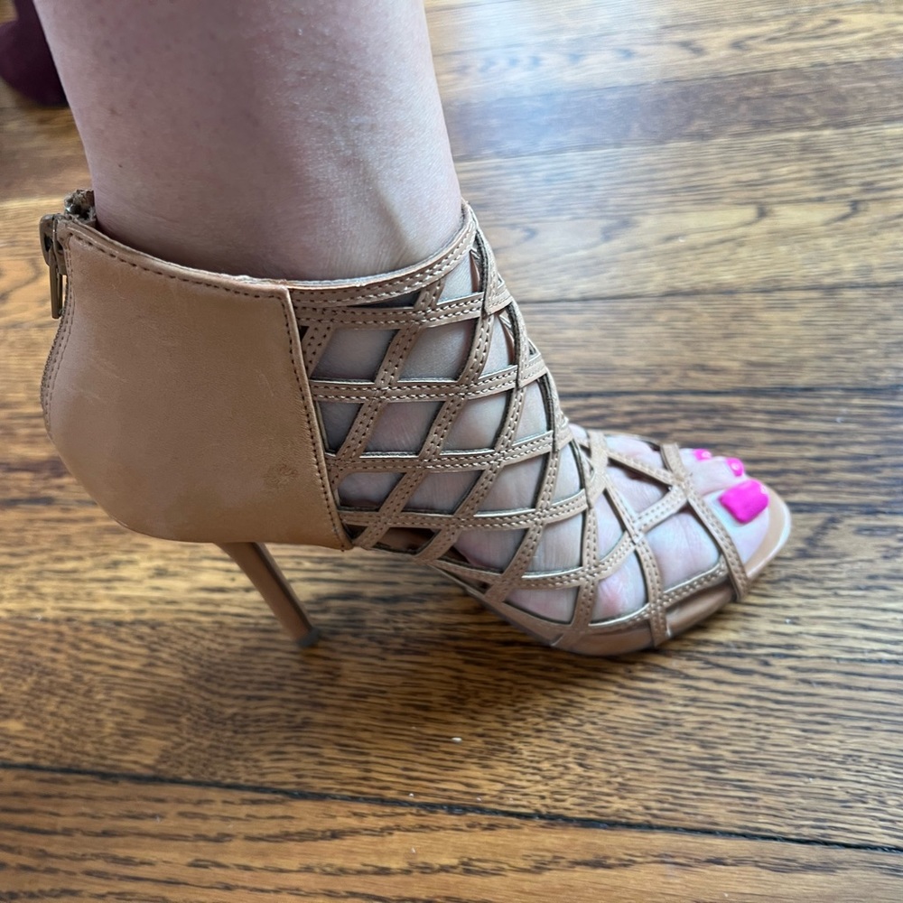 Kensie Tan Leather Woven Stiletto Heeled Sandal - Sz 7 - Like New!